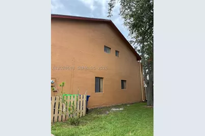 2828 NW 80th, Sunrise, FL 33322 - Photo 2