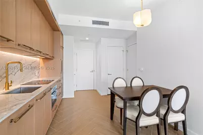 2700 NW 2nd #717, Miami, FL 33127 - Photo 16