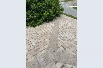 1100 NW 110th, Miami, FL 33168 - Photo 16