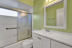 2441 SW 82nd, Davie, FL 33324 - Photo 28