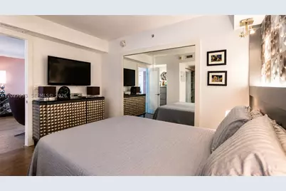 100 Lincoln #533, Miami Beach, FL 33139 - Photo 14