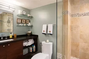 100 Lincoln, Miami Beach, FL 33139 - Photo 18