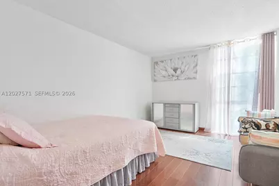 20400 W Country Club #214, Aventura, FL 33180 - Photo 18