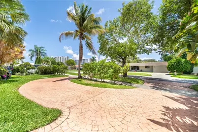 1101 NE 5th, Hallandale, FL 33009 - Photo 24