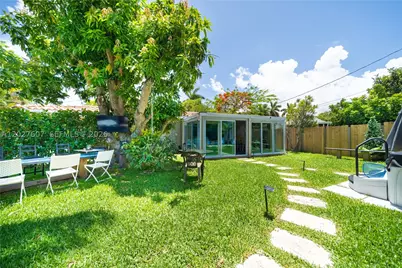 1101 NE 5th, Hallandale, FL 33009 - Photo 20