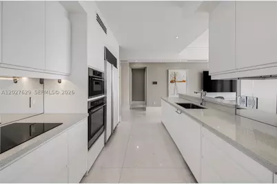 799 Crandon #PH-8, Key Biscayne, FL 33149 - Photo 8