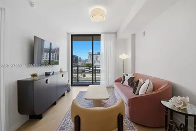 2700 NW 2nd #317, Miami, FL 33127 - Photo 4
