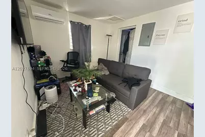 685 SW 7th, Dania Beach, FL 33004 - Photo 24