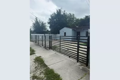 1750 NW 55th, Miami, FL 33142 - Photo 16