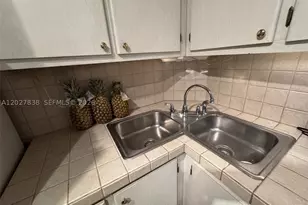 1950 N Andrews, Wilton Manors, FL 33311 - Photo 42