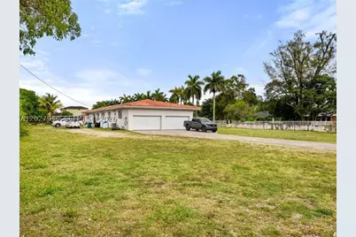 1895 NW 175th, Miami Gardens, FL 33056 - Photo 24