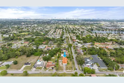 1895 NW 175th, Miami Gardens, FL 33056 - Photo 10