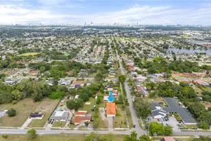 1895 NW 175th, Miami Gardens, FL 33056 - Photo 10