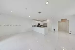 476 NE 194th, Miami, FL 33179 - Photo 8