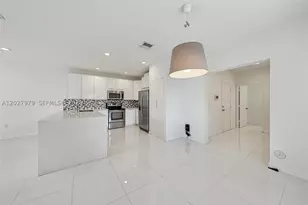 476 NE 194th, Miami, FL 33179 - Photo 4