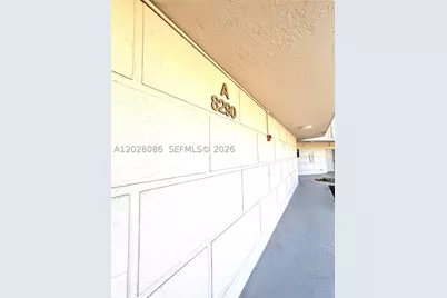 8290 Lake #506, Doral, FL 33166 - Photo 6