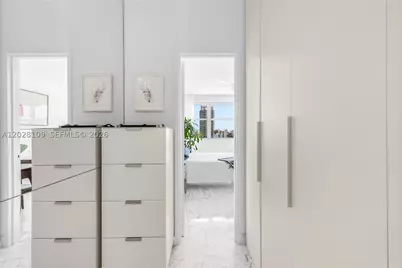 3 Island #11B, Miami Beach, FL 33139 - Photo 16