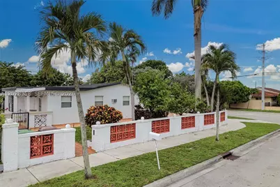790 W 73rd, Hialeah, FL 33014 - Photo 14