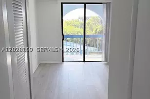 9460 Fontainebleau, Miami, FL 33172 - Photo 24