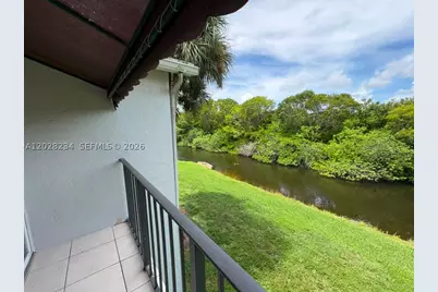 1141 Lake Victoria #F, Palm Beach, FL 33411 - Photo 20