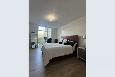 9755 NW 52nd #219, Doral, FL 33178 - Photo 12