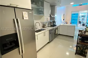 60 SW 13th, Miami, FL 33130 - Photo 2