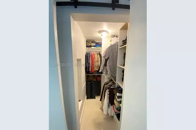 60 SW 13th #2212, Miami, FL 33130 - Photo 8