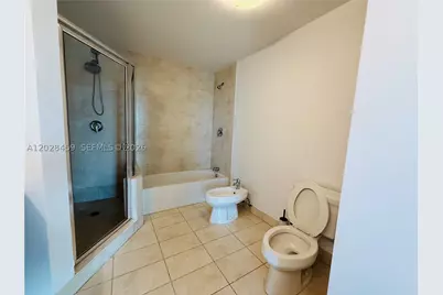 1900 N Bayshore #2415, Miami, FL 33132 - Photo 18