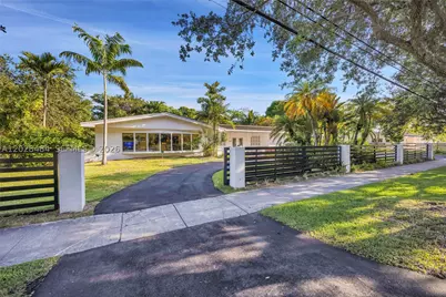 6970 SW 124th, Pinecrest, FL 33156 - Photo 2