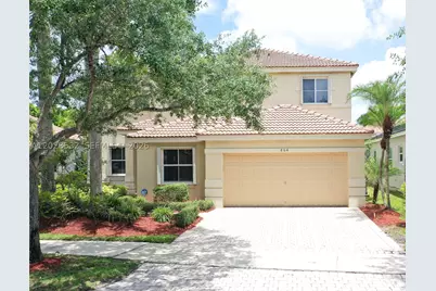 864 Vanda, Weston, FL 33327 - Photo 1