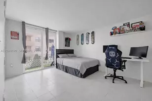 7133 Bay, Miami Beach, FL 33141 - Photo 4