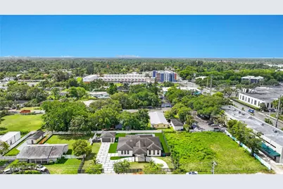 152 NW 165th, Miami, FL 33169 - Photo 24