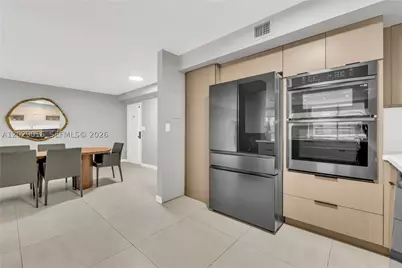 1450 Brickell Bay #1815, Miami, FL 33131 - Photo 10