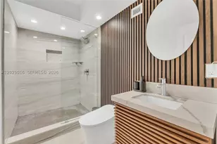1450 Brickell Bay, Miami, FL 33131 - Photo 22