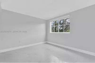 6135 NW 186th #202, Hialeah, FL 33015 - Photo 16