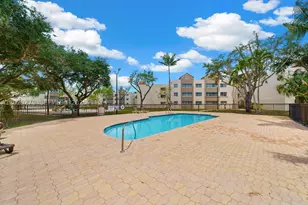 6135 NW 186th, Hialeah, FL 33015 - Photo 26