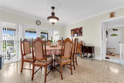884 W 72nd, Hialeah, FL 33014 - Photo 32