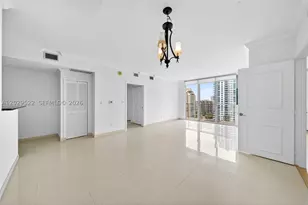 325 S Biscayne, Miami, FL 33131 - Photo 10