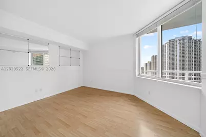 325 S Biscayne #2219, Miami, FL 33131 - Photo 20