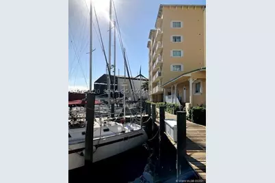 2475 NW 16 Street #215, Miami, FL 33125 - Photo 2