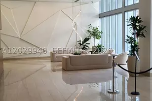 1111 SW 1, Miami, FL 33130 - Photo 4