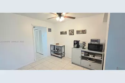 2145 Pierce #305, Hollywood, FL 33020 - Photo 4