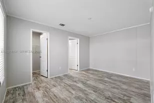 5530 SW 32nd, Dania Beach, FL 33312 - Photo 6