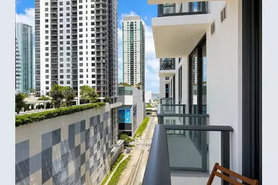 11 NE 6th #1212, Miami, FL 33132 - Photo 1