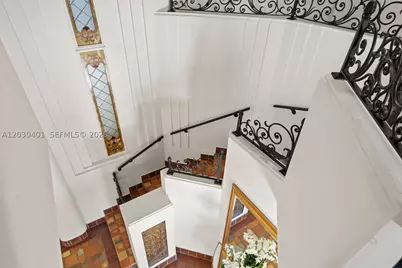 5860 Pine Tree, Miami Beach, FL 33140 - Photo 16