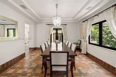 5860 Pine Tree, Miami Beach, FL 33140 - Photo 12