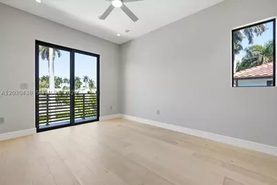 1380 Hollywood, Hollywood, FL 33019 - Photo 20
