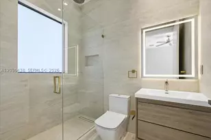1380 Hollywood, Hollywood, FL 33019 - Photo 26