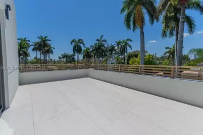 1380 Hollywood, Hollywood, FL 33019 - Photo 44