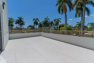 1380 Hollywood, Hollywood, FL 33019 - Photo 44